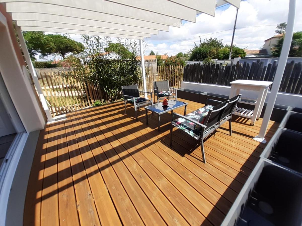 appartement indépendant à 10min des plages au calme proche O'gliss et O'funparken campagne La Jonchere Extérieur photo